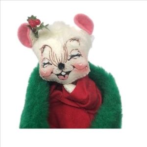 Vintage Annalee Mouse green slipper 1993.